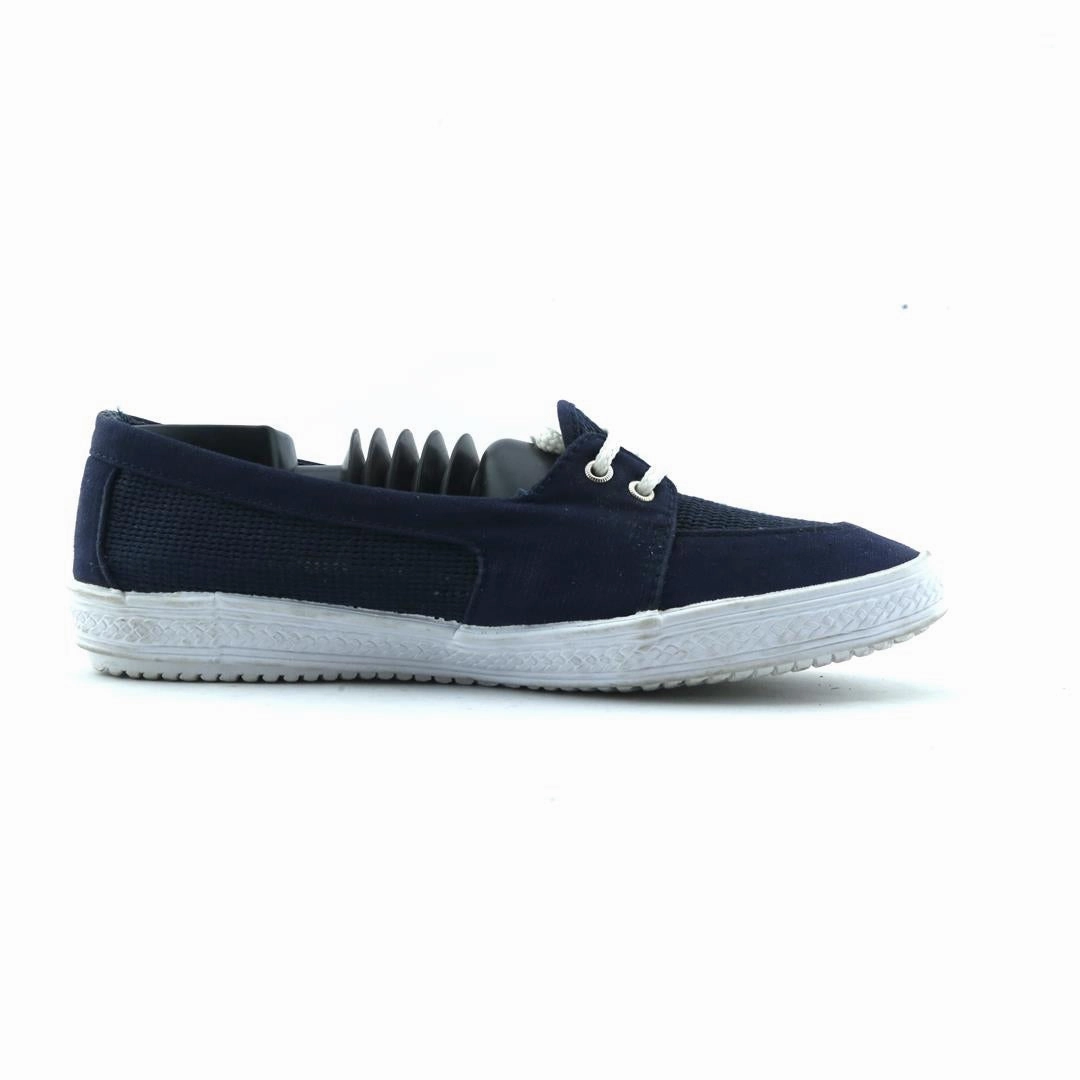 AMERICAN BRAND . Casual Shoes Like