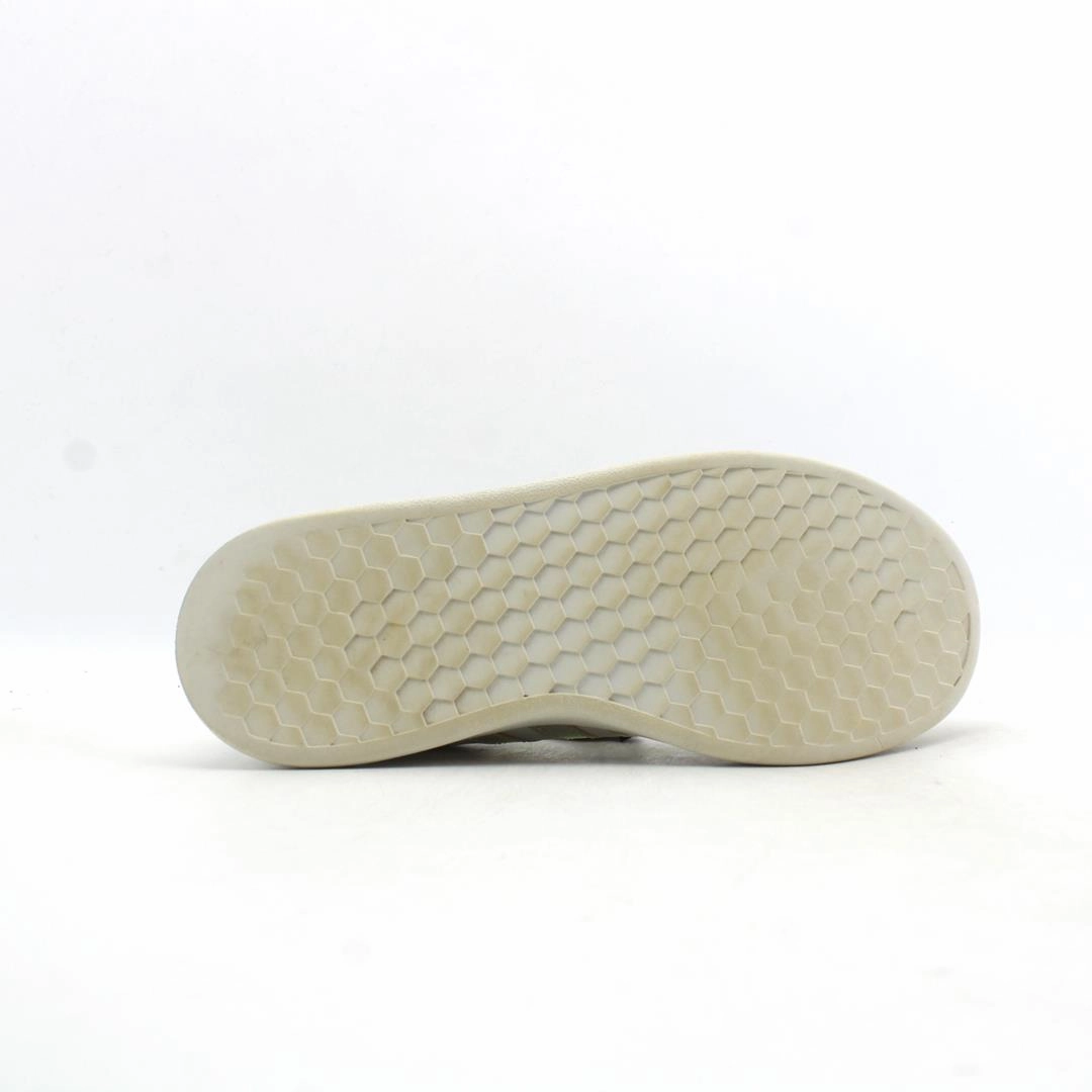 Silver Sneakers Classes ADIDAS GRAND COURT