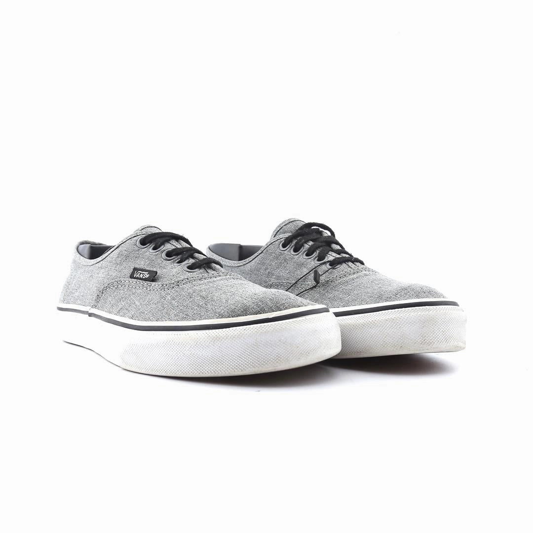 VANS AUTHENTIC Action Shoes Casual