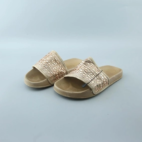 Pooh Bear Slippers AMERICAN BRAND .