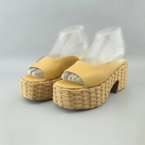 SARTO. FERNANDA World's Biggest High Heels