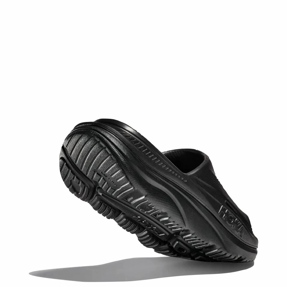 Hoka Ora Recovery Slide 3 Sandal in Black Size 8
