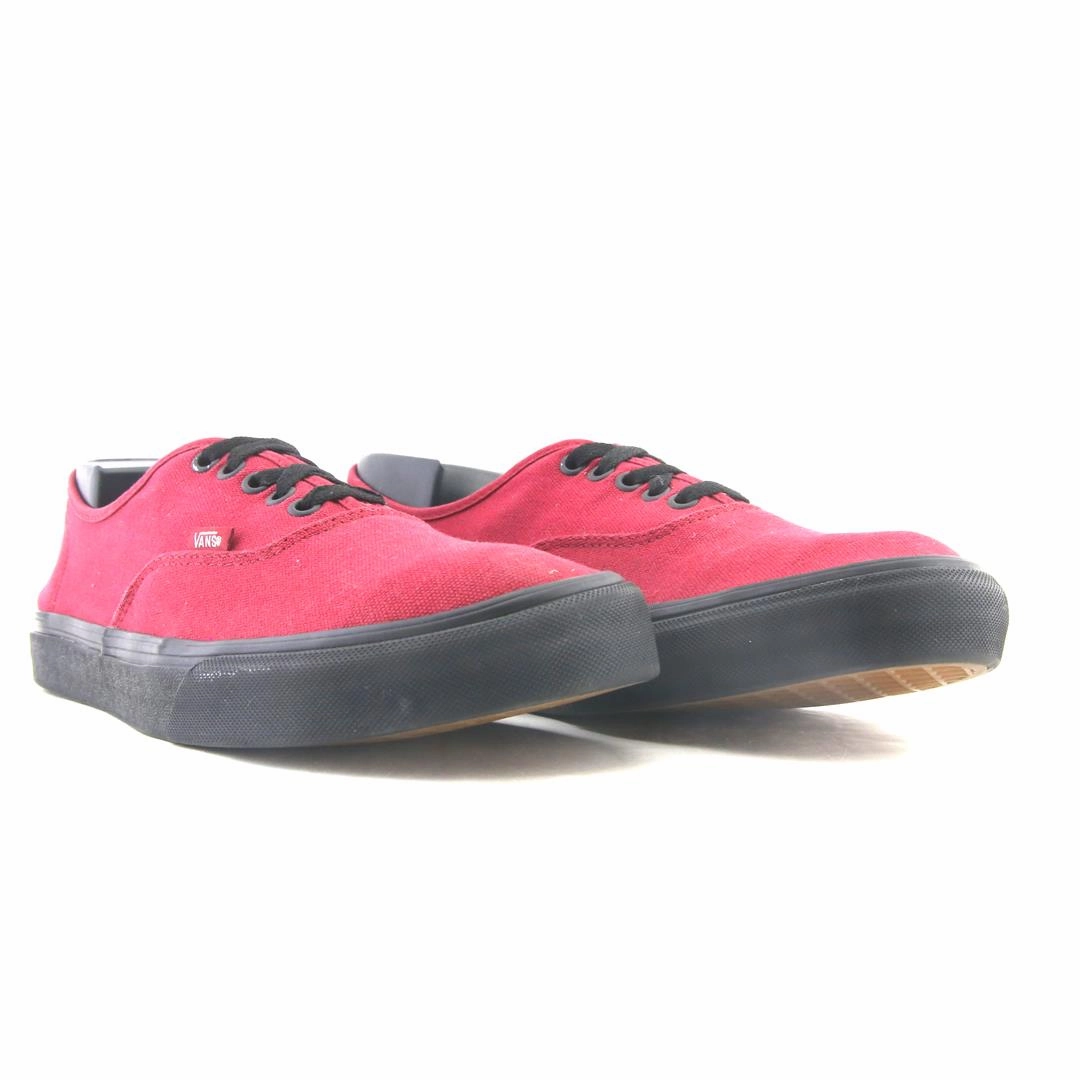 Bradley Casual Shoes VANS AUTHENTIC