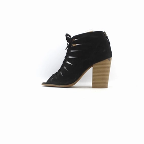 MELROSE AND MARKET . Hi Top Heels