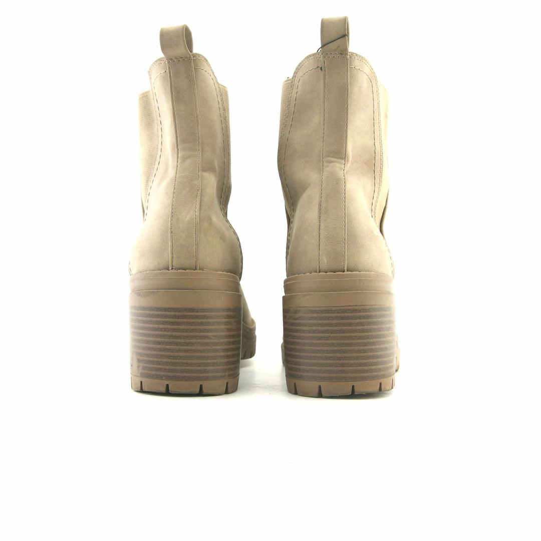 Wynn Casual Shoes MIA .