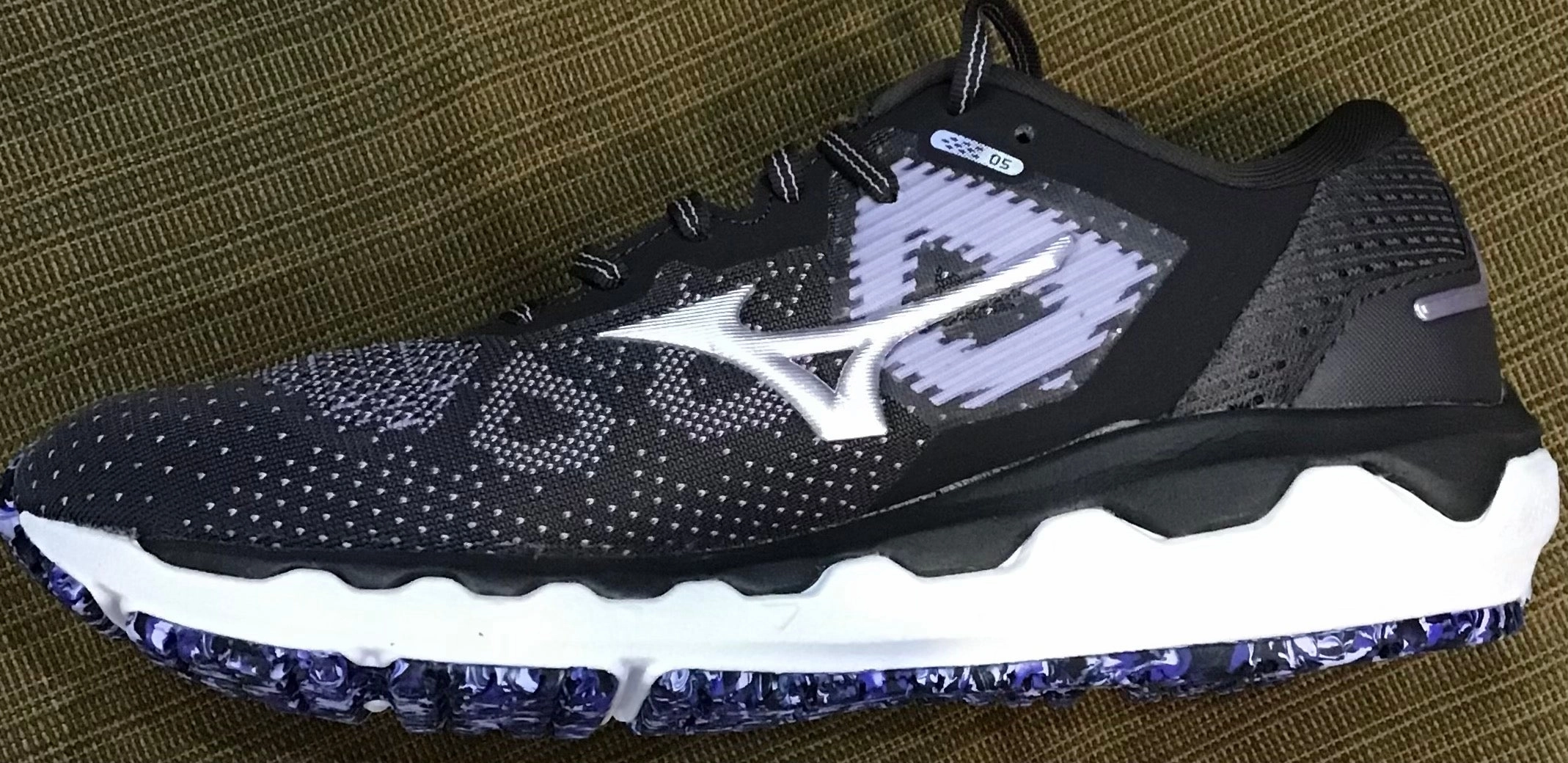 Mizuno Women's Horizon 5 Clifton 10 Running Shoes