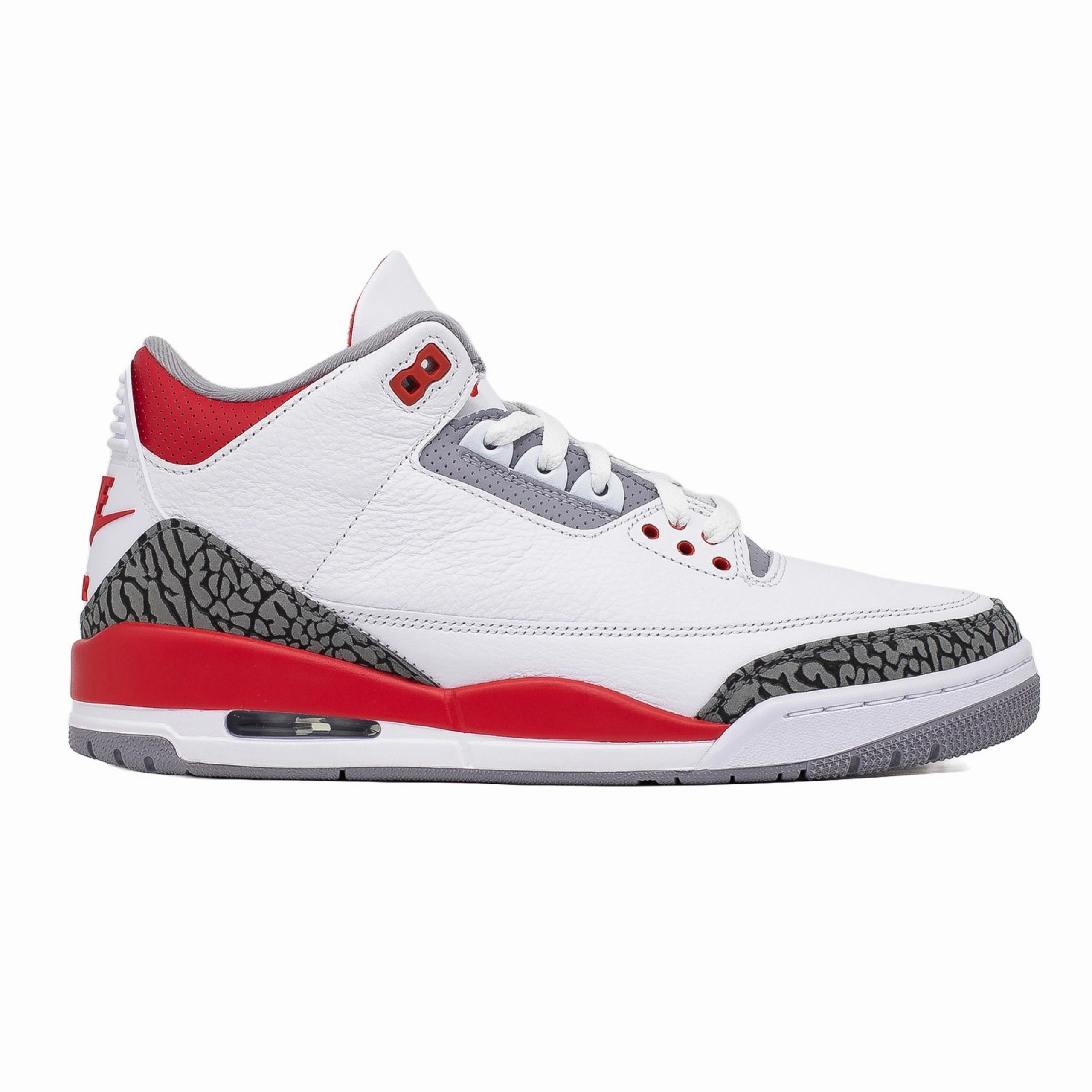 Sneakers Match Tees Air Jordan 3 (GS), Fire Red (2022)