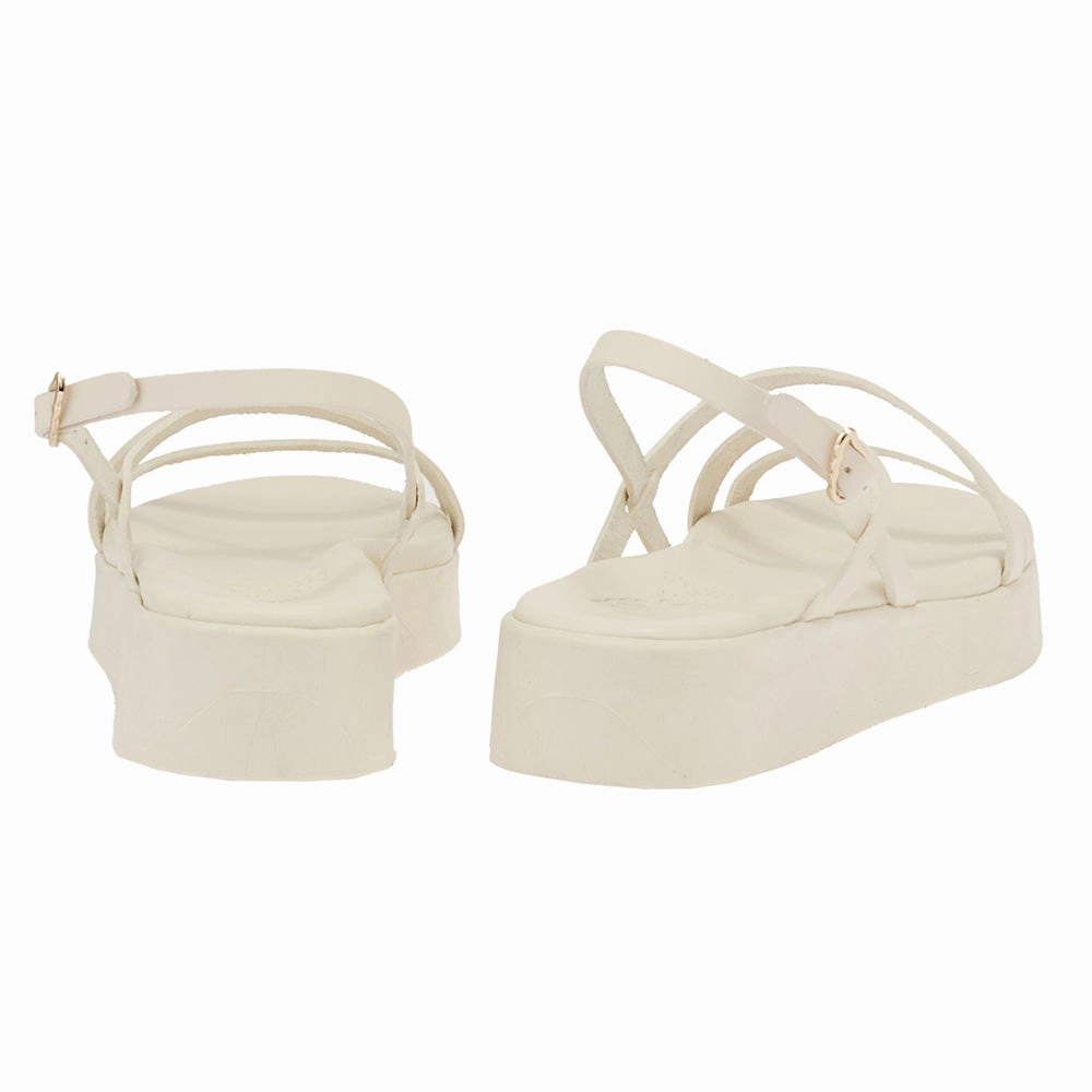Comfortable Sandals Silia Off White