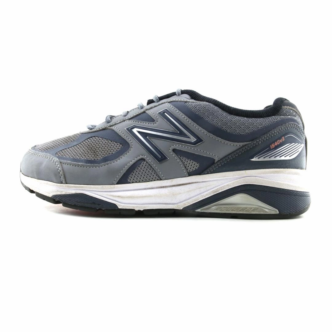 NEW BALANCE 1540V3 New Balance 9060 Rain Cloud With Castlerock And White