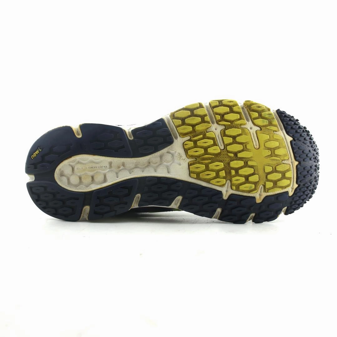 Dick's New Balance 9060 NEW BALANCE 402V1