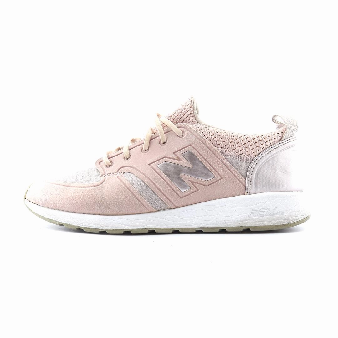 NEW BALANCE 420V1 Styling New Balance