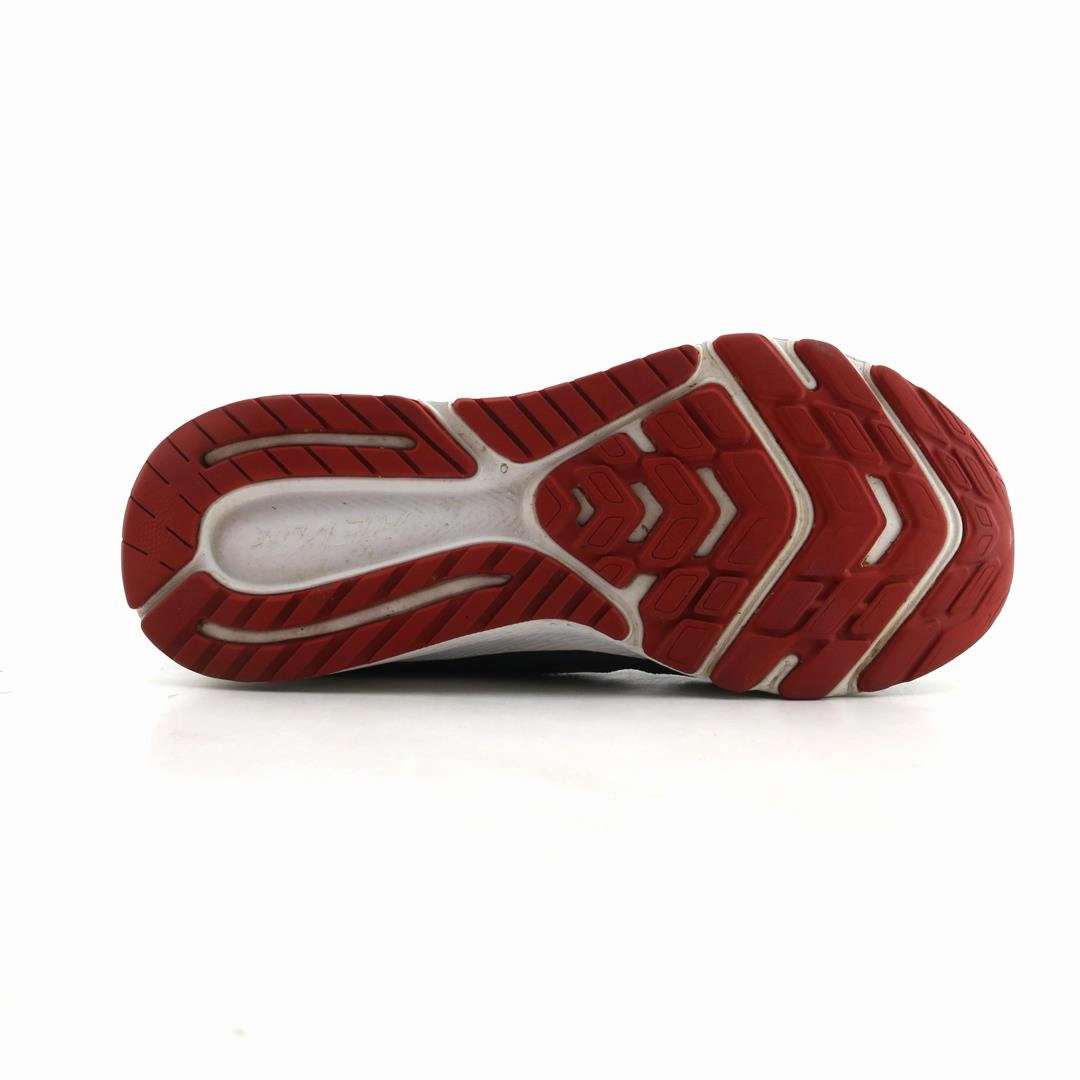 Triple Black New Balance 9060 Women's NEW BALANCE 519V2