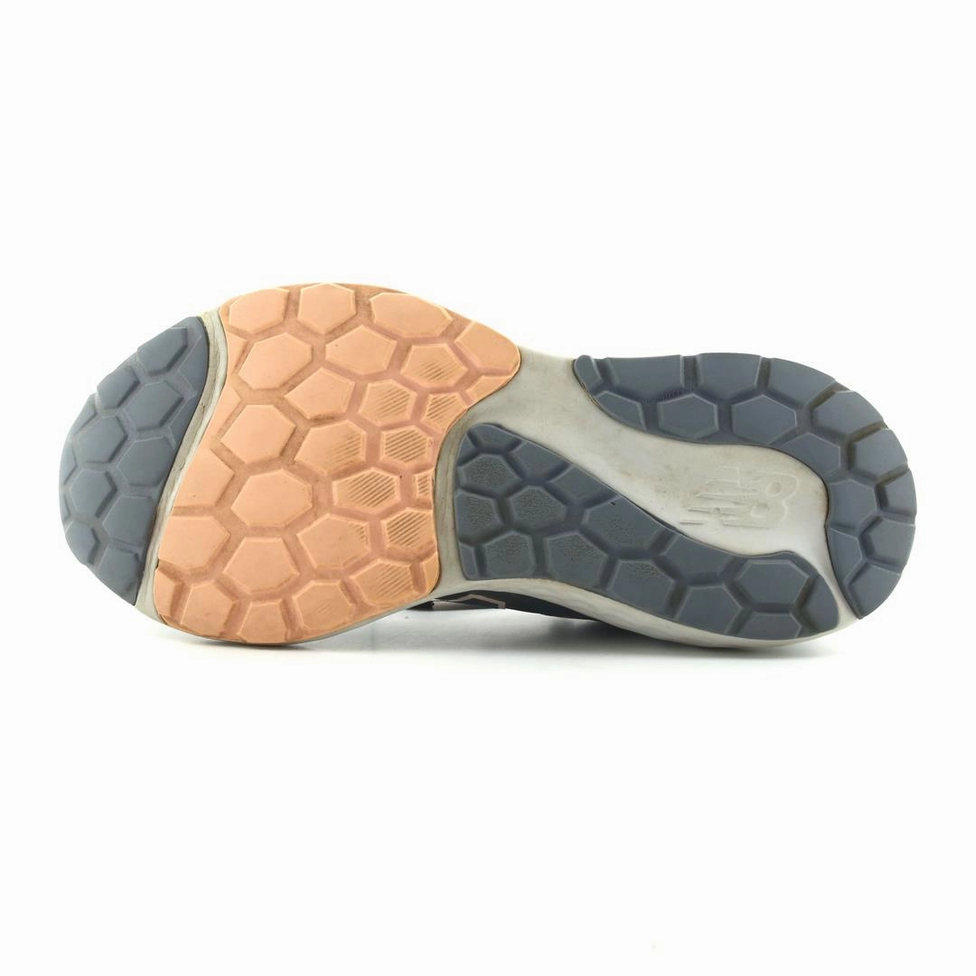 New Balance Grey Grey NEW BALANCE 520V7