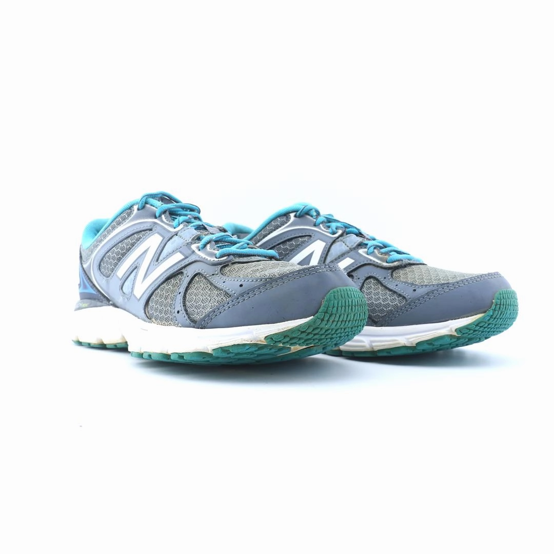 New Balance 1000 Black NEW BALANCE 560V6