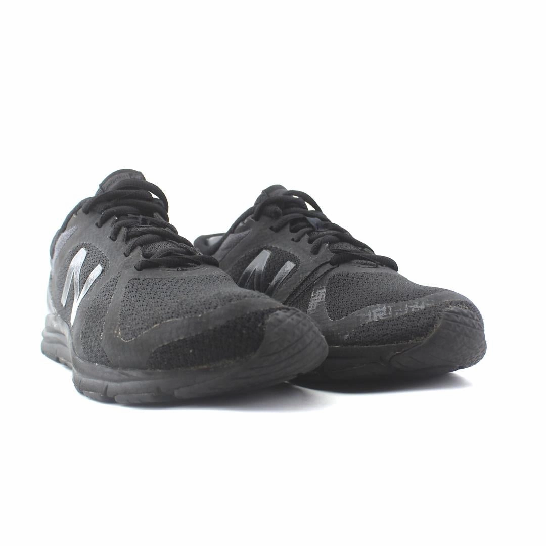 Womens Pink New Balance 2002r NEW BALANCE 635V2