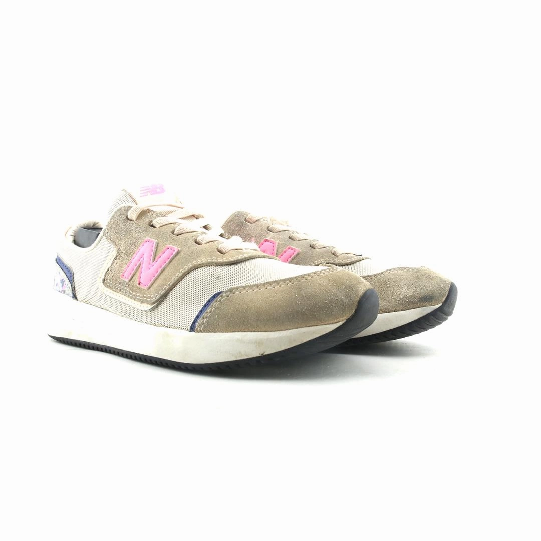 NEW BALANCE 70V1 New Balance Mens Roav