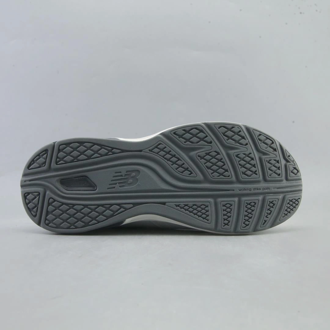 New Balance Men's 860 NEW BALANCE 813