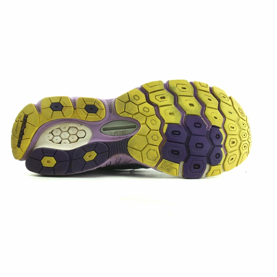 New Balance 1906r Sprite NEW BALANCE 860V4