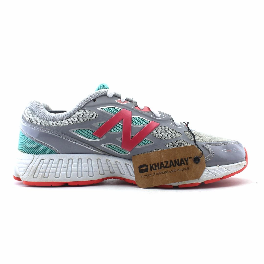 Thick New Balance Shoes NEW BALANCE 880V5