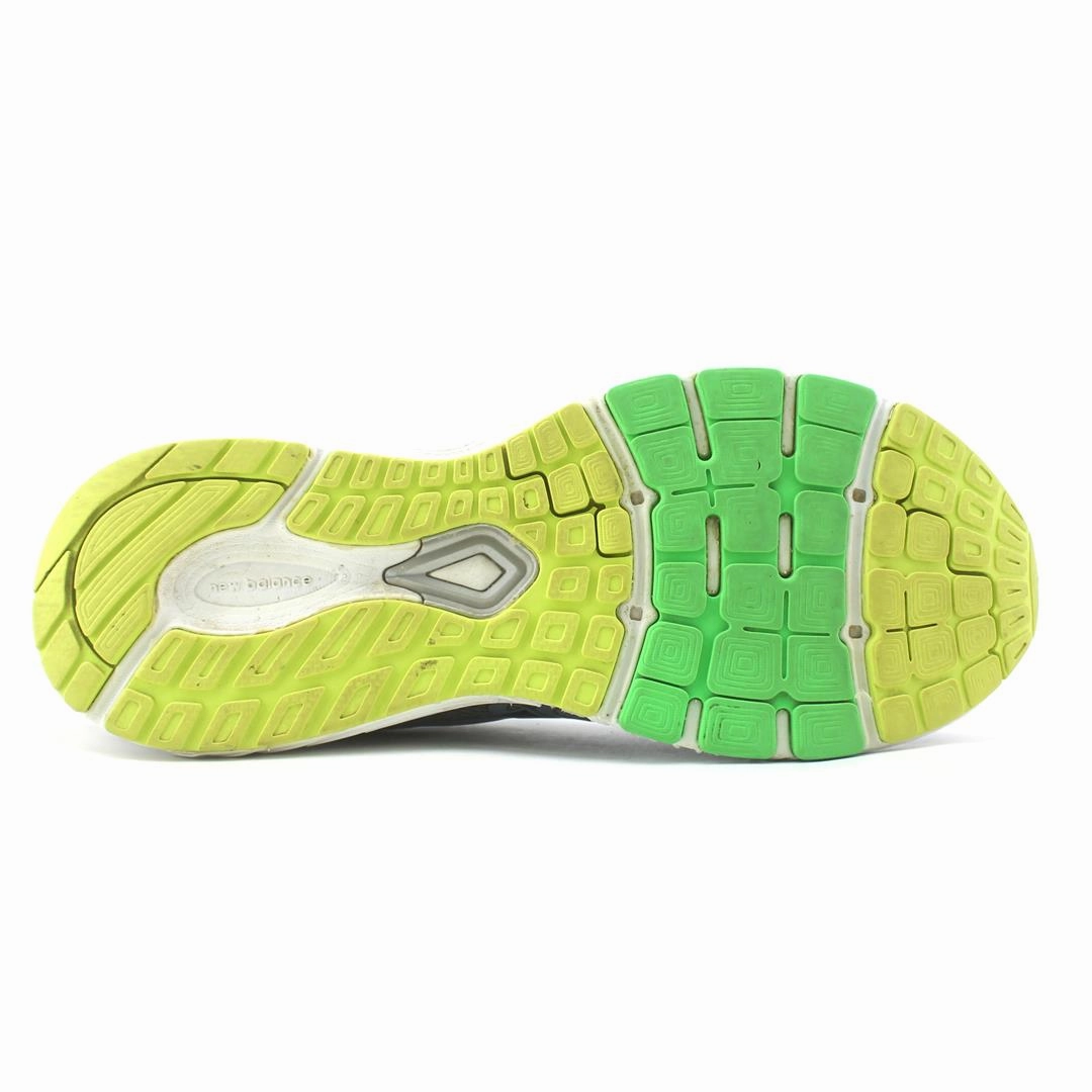 New Balance 2002r Burgundy NEW BALANCE 880V7