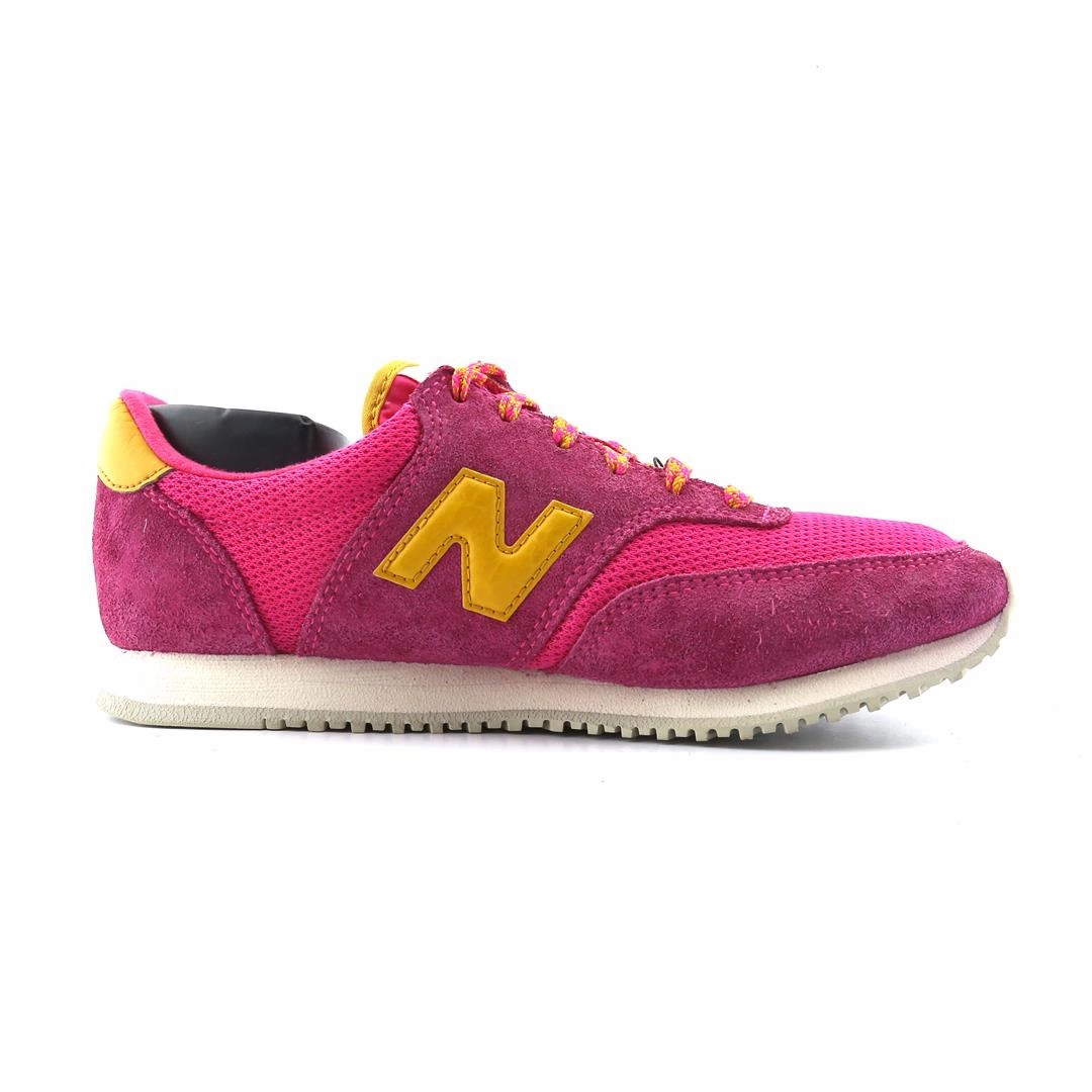 NEW BALANCE COMP 100 Casual Shoes To Wear With Skirts
