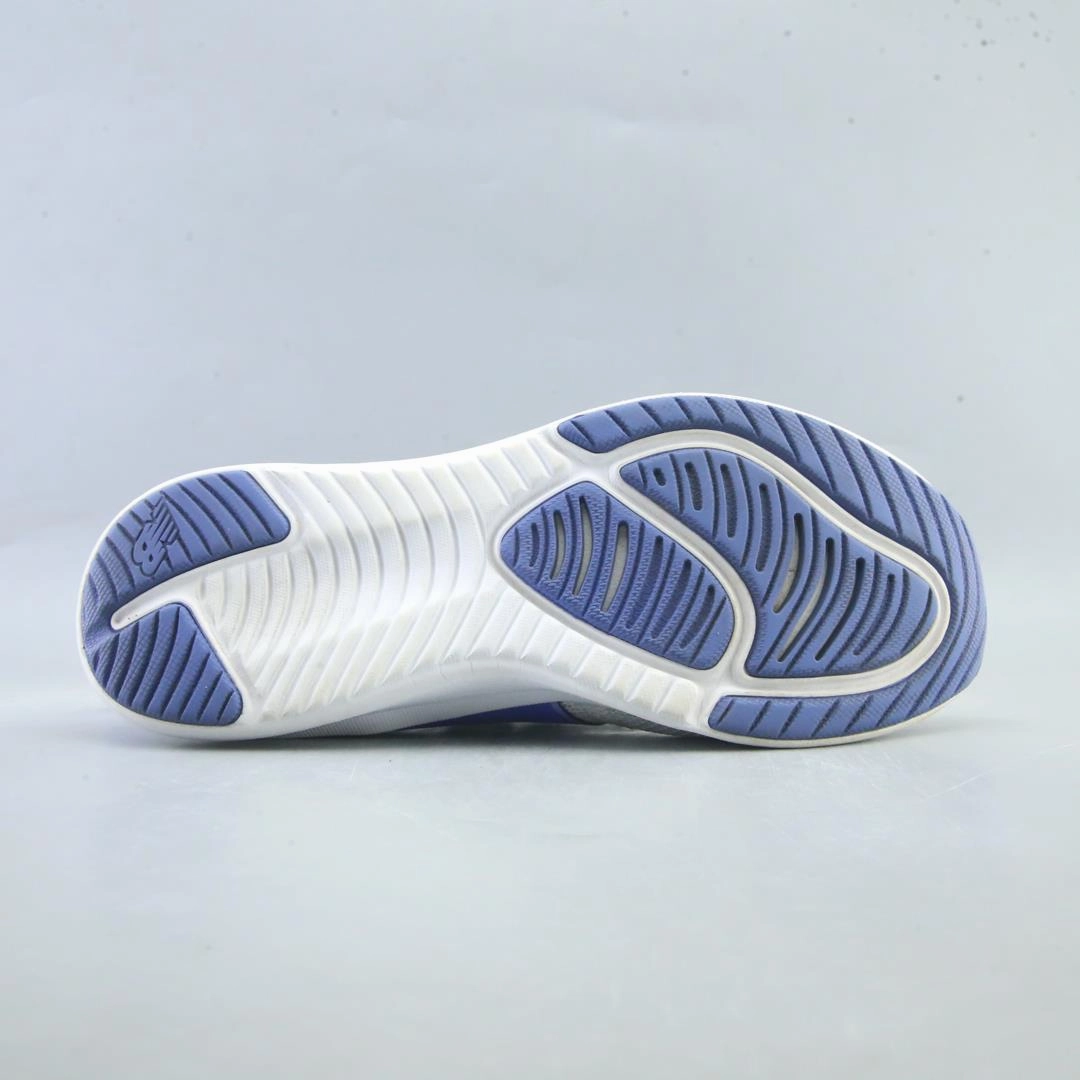 Sea Salt Moonbeam New Balance 9060 NEW BALANCE NERGIZE