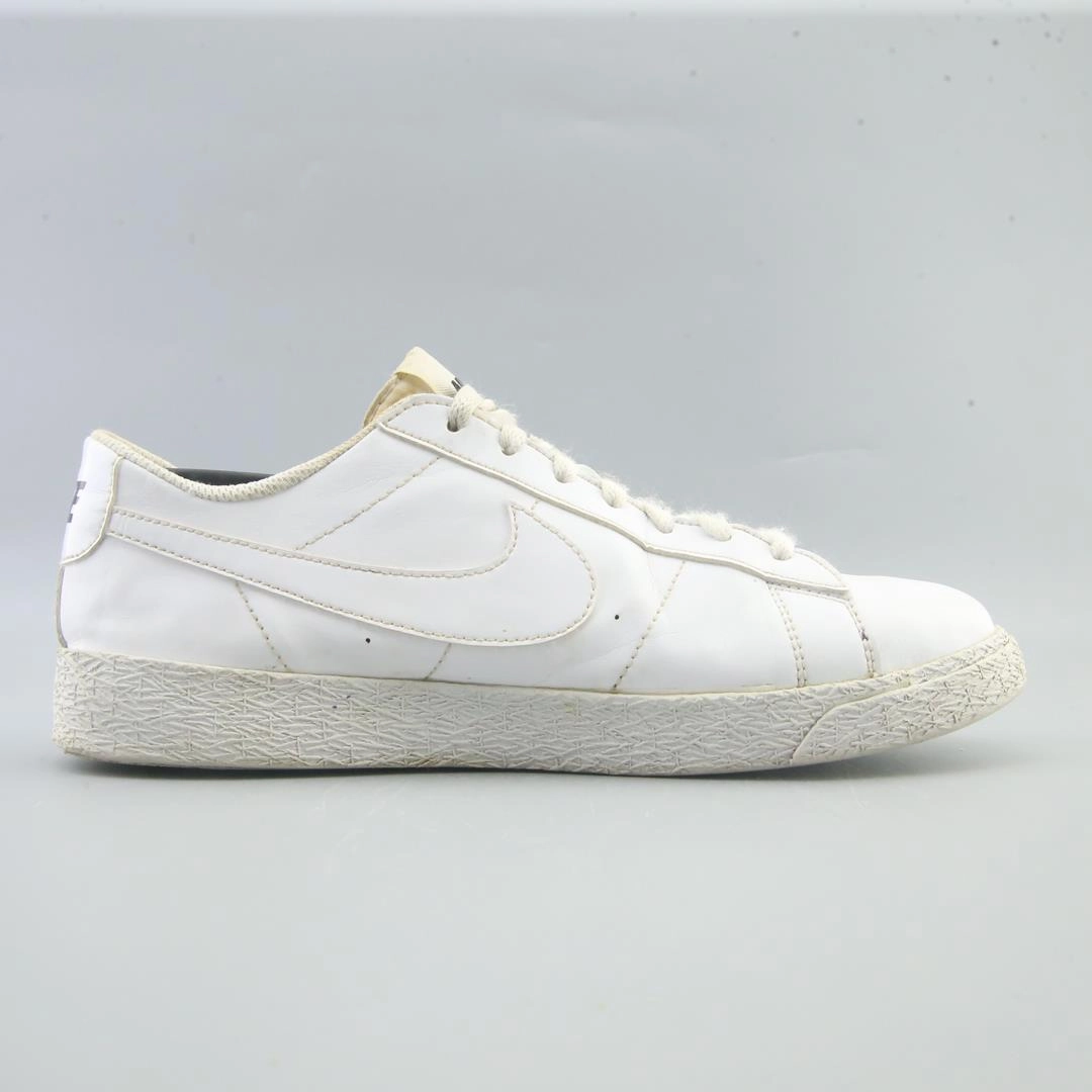 NIKE BLAZER LOW Casual Spikeless Golf Shoes