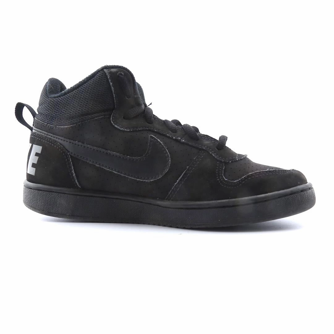 Best Sneakers For Lifting Weights NIKE  COURT BOROUGH MID