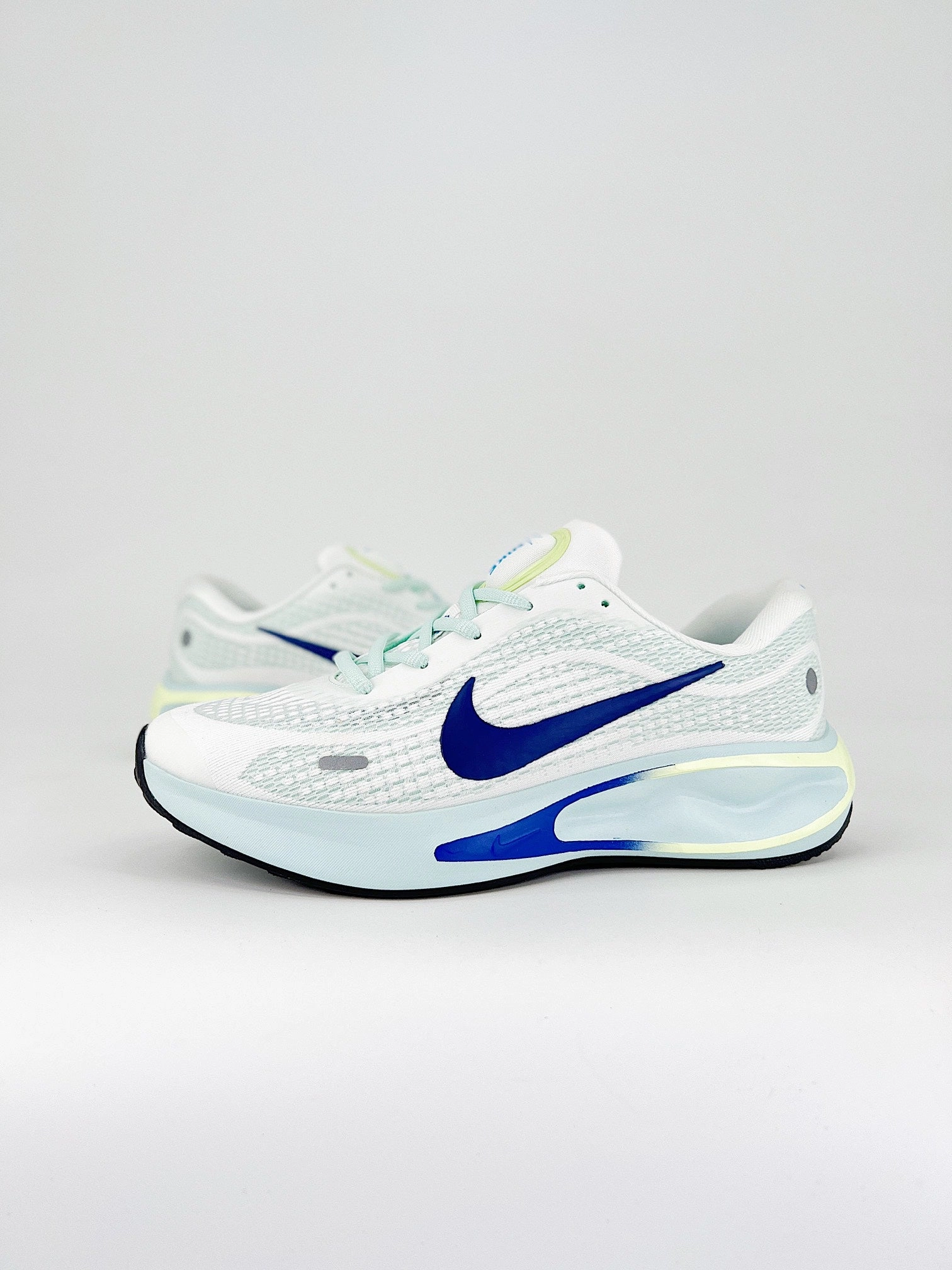 Nike Sacai Shoe Nike Journey Run