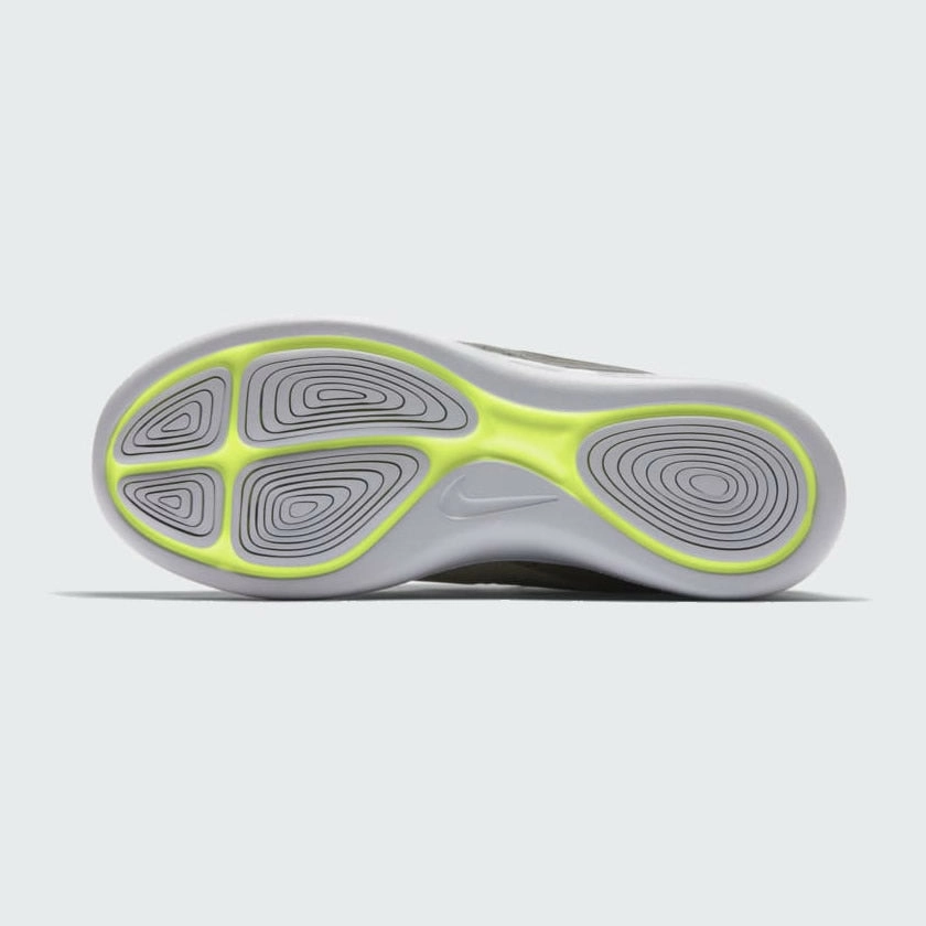Nike Lunarcharge Essential 923619 200 Best Nike Marathon Shoes