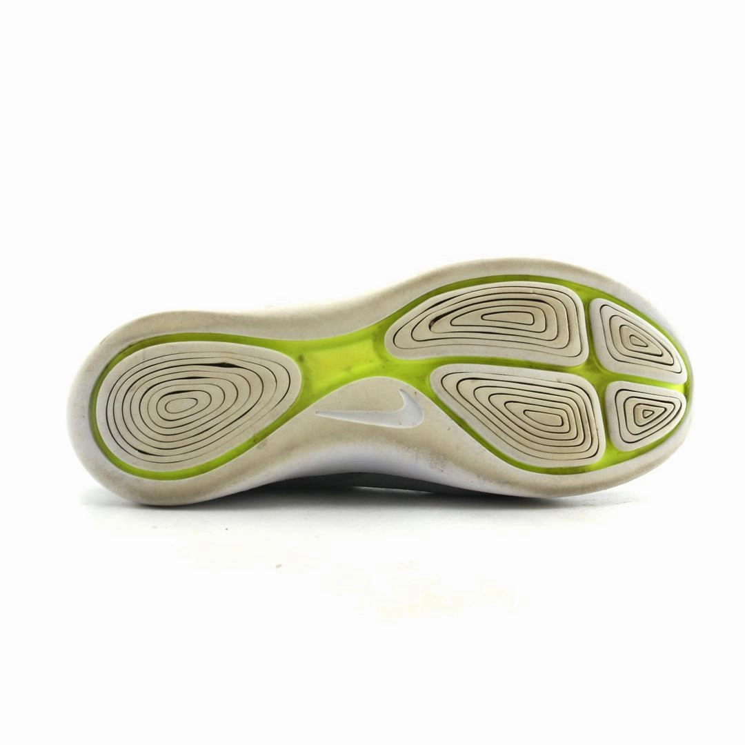 Best Running Shoes For Runners NIKE LUNARCHARGE