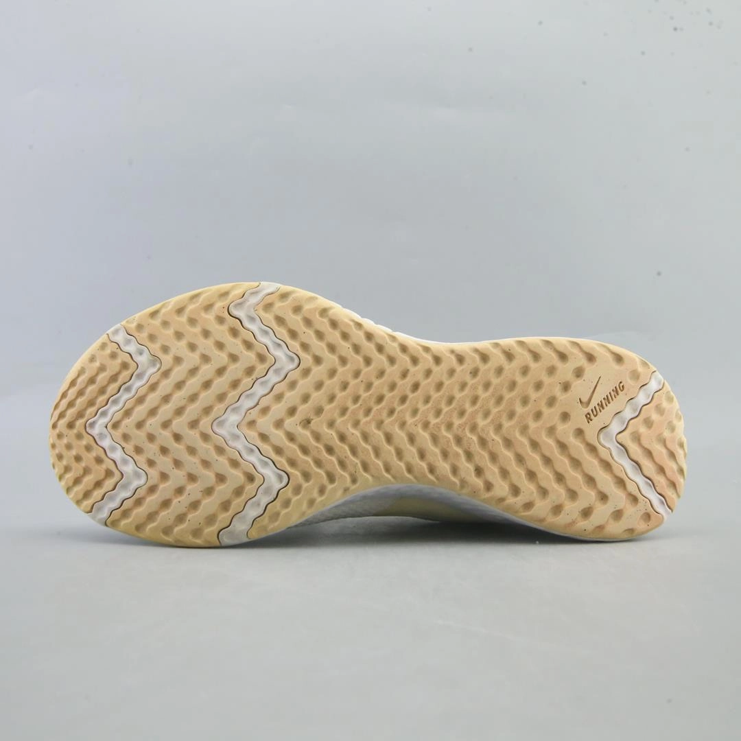 NIKE REVOLUTION 5 Best Shoes Flat Feet Running