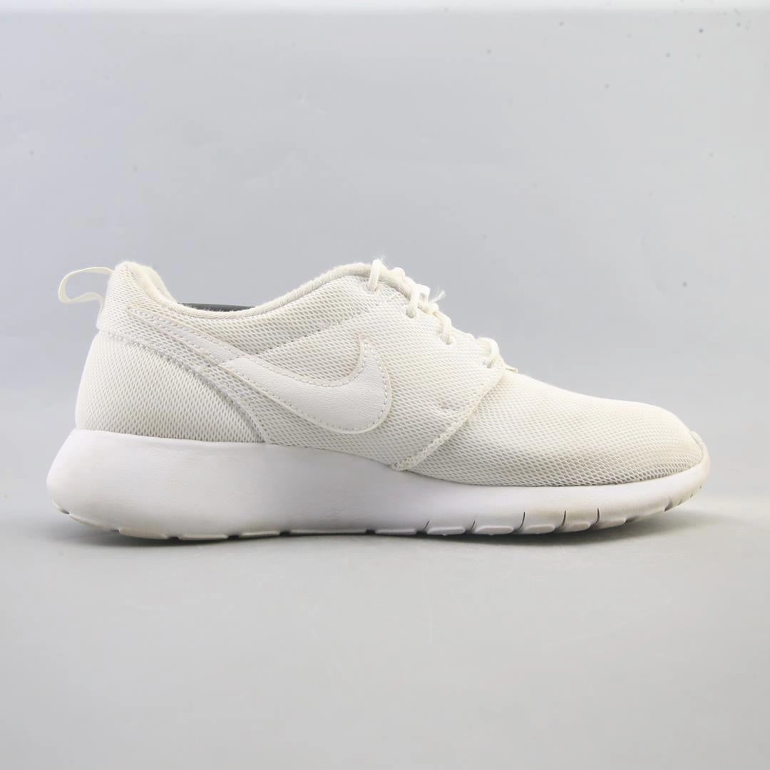 NIKE ROSHE ONE Best Running Shoes Knee Pain