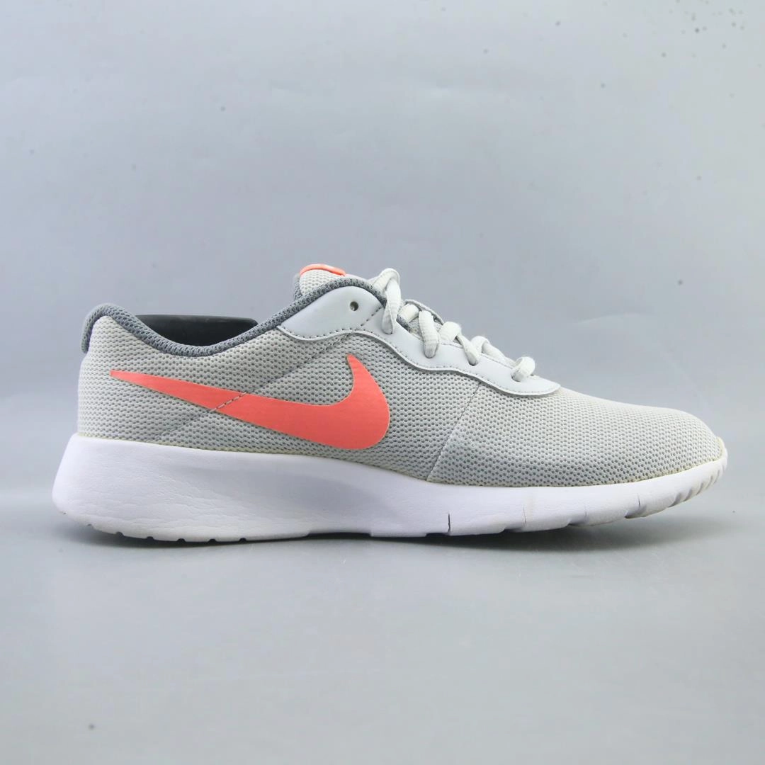 Running Shoes On Sale Near Me NIKE TANJUN