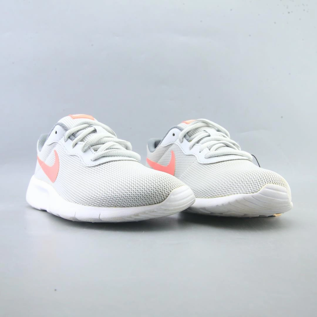 NIKE TANJUN Running Shoes Youth