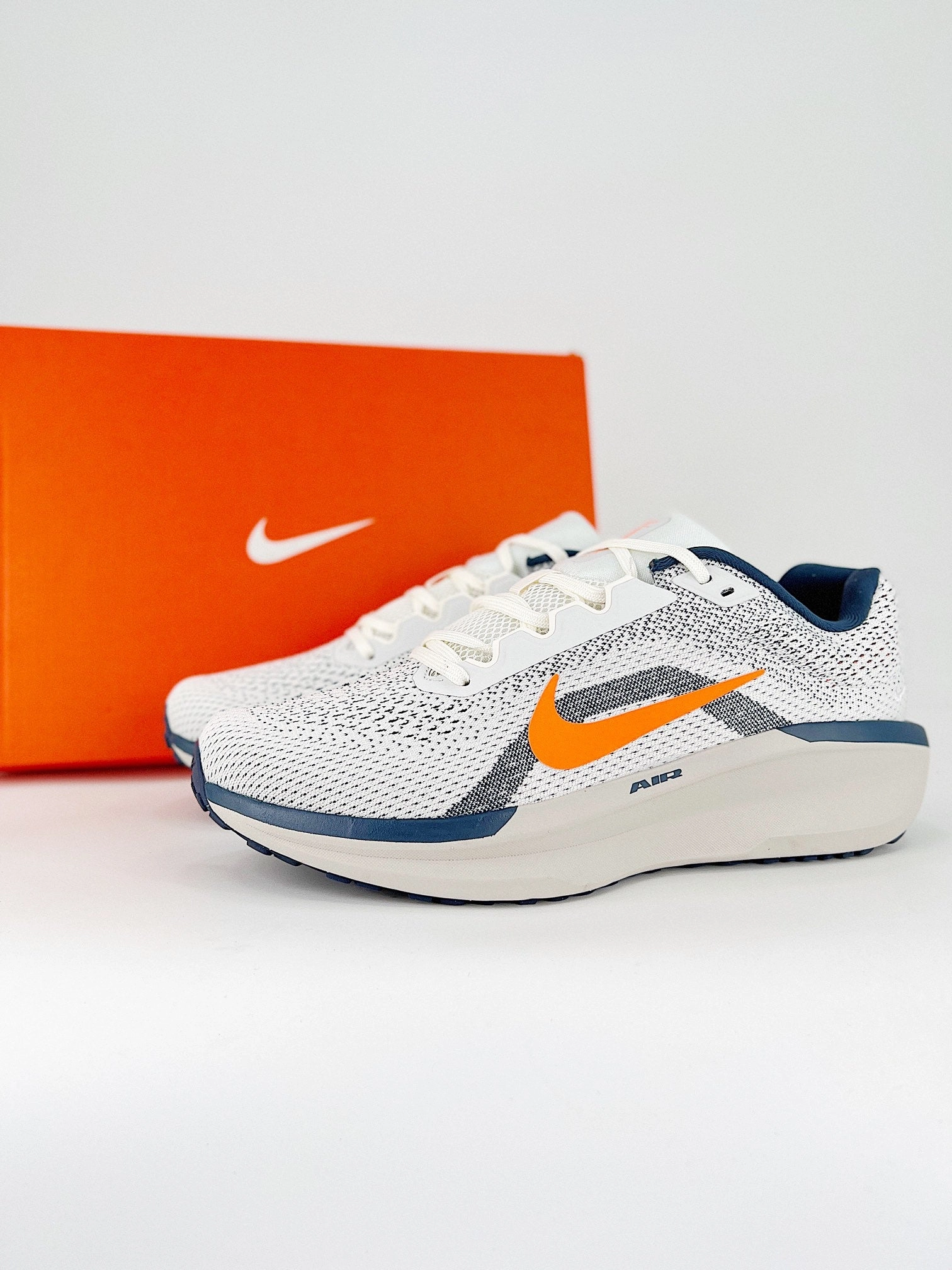 Nike Winflo 11 Nike Flyknit Running Shoe