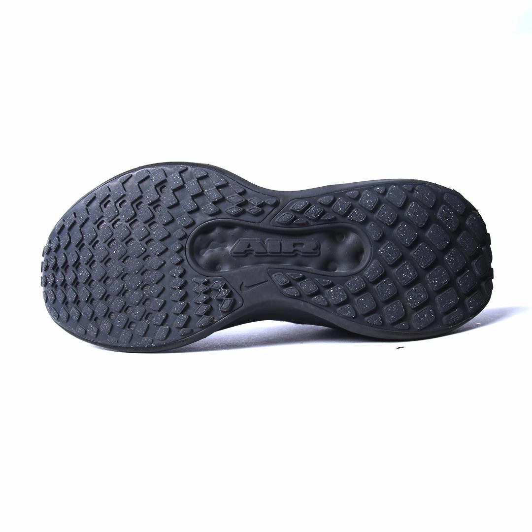 NIKE WINFLO 11 Carbon Fibre Running Shoes