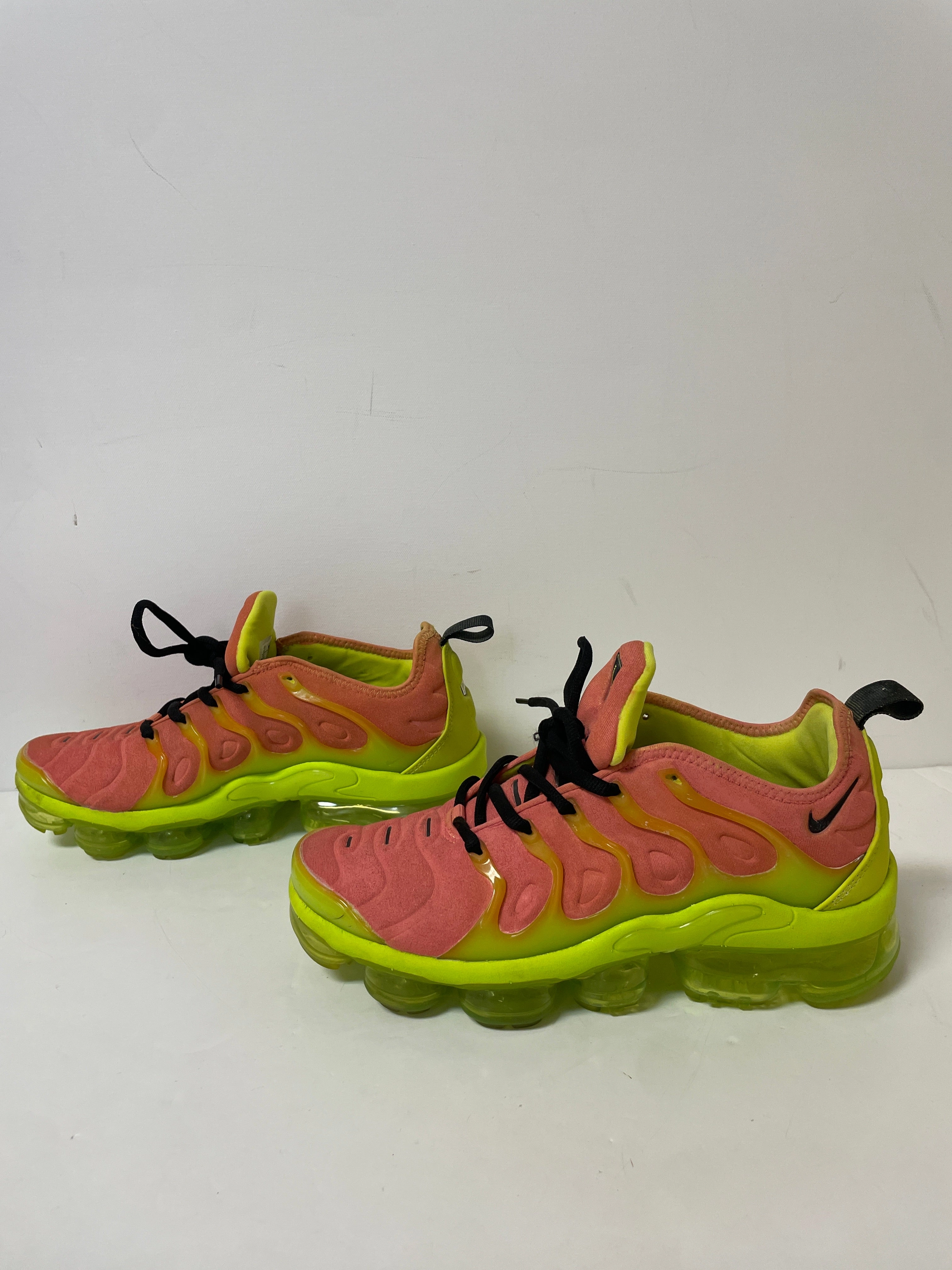 Nike Air Max 90 Shoes Shoes Athletic By Nike In Peach, Size: 8.5