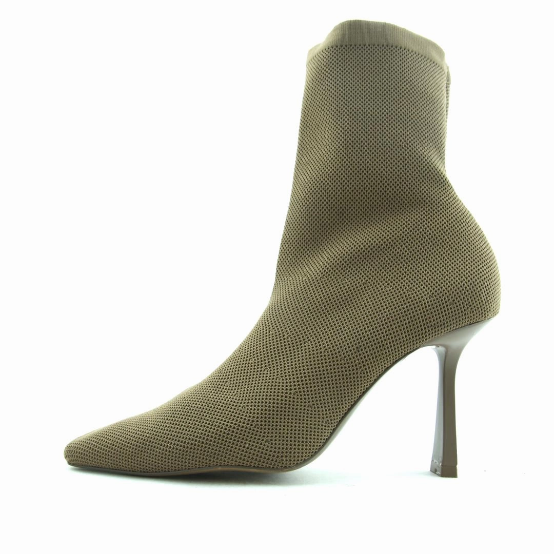 ZARA. . Best High Heel Websites