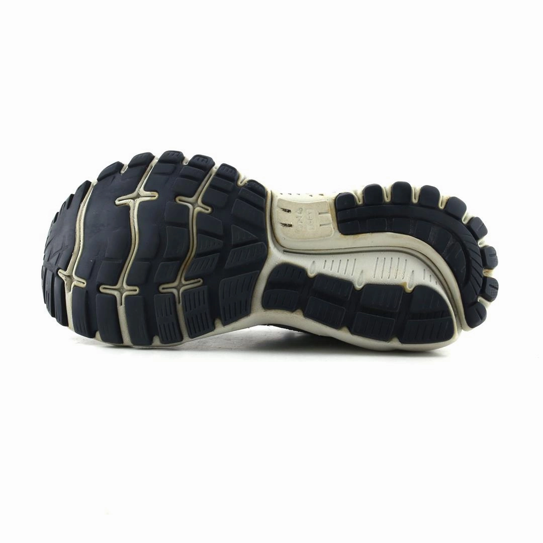 BROOKS GHOST 11 Cool Running Shoes