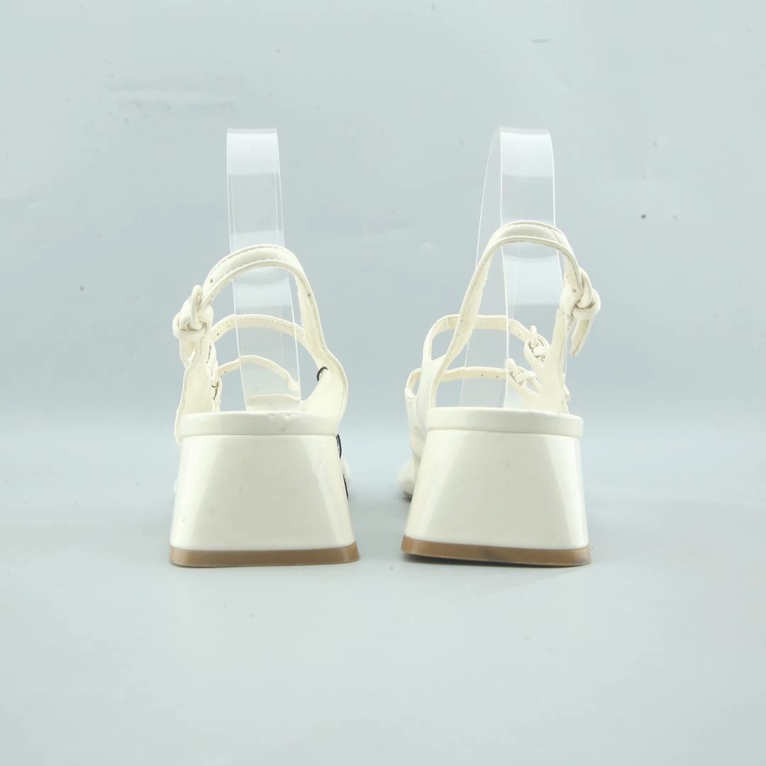 STRADIVARIUS . Style High Heel Shoes