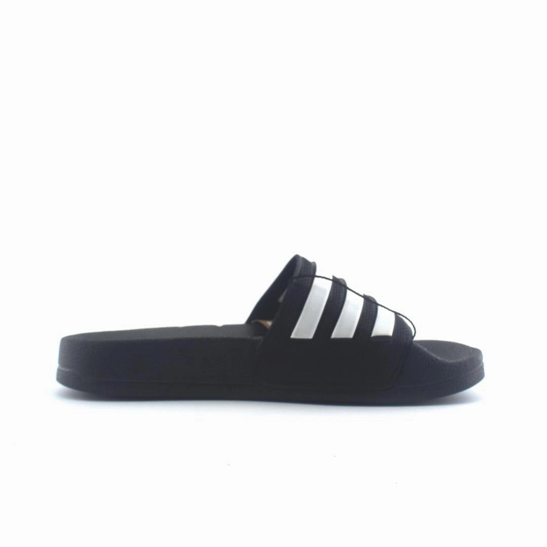 ADIDAS . Cushion Slippers