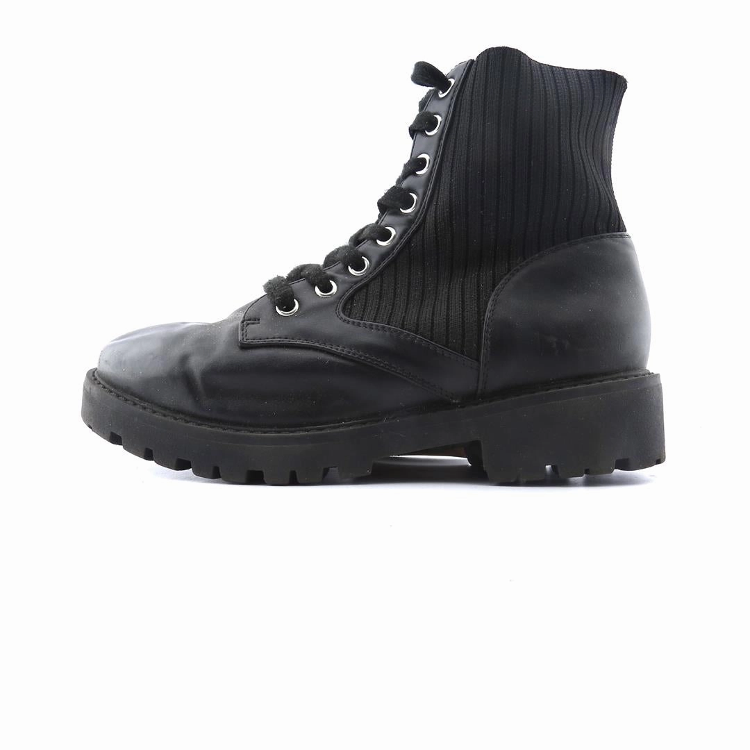 Club 5v5 Casual Shoes AMERICAN BRAND .