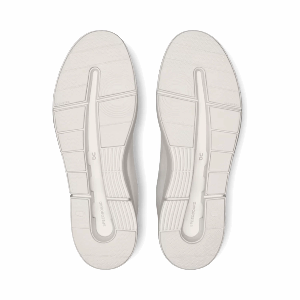 Laceless Sneakers On Men's THE ROGER Advantage Sneaker in All White
