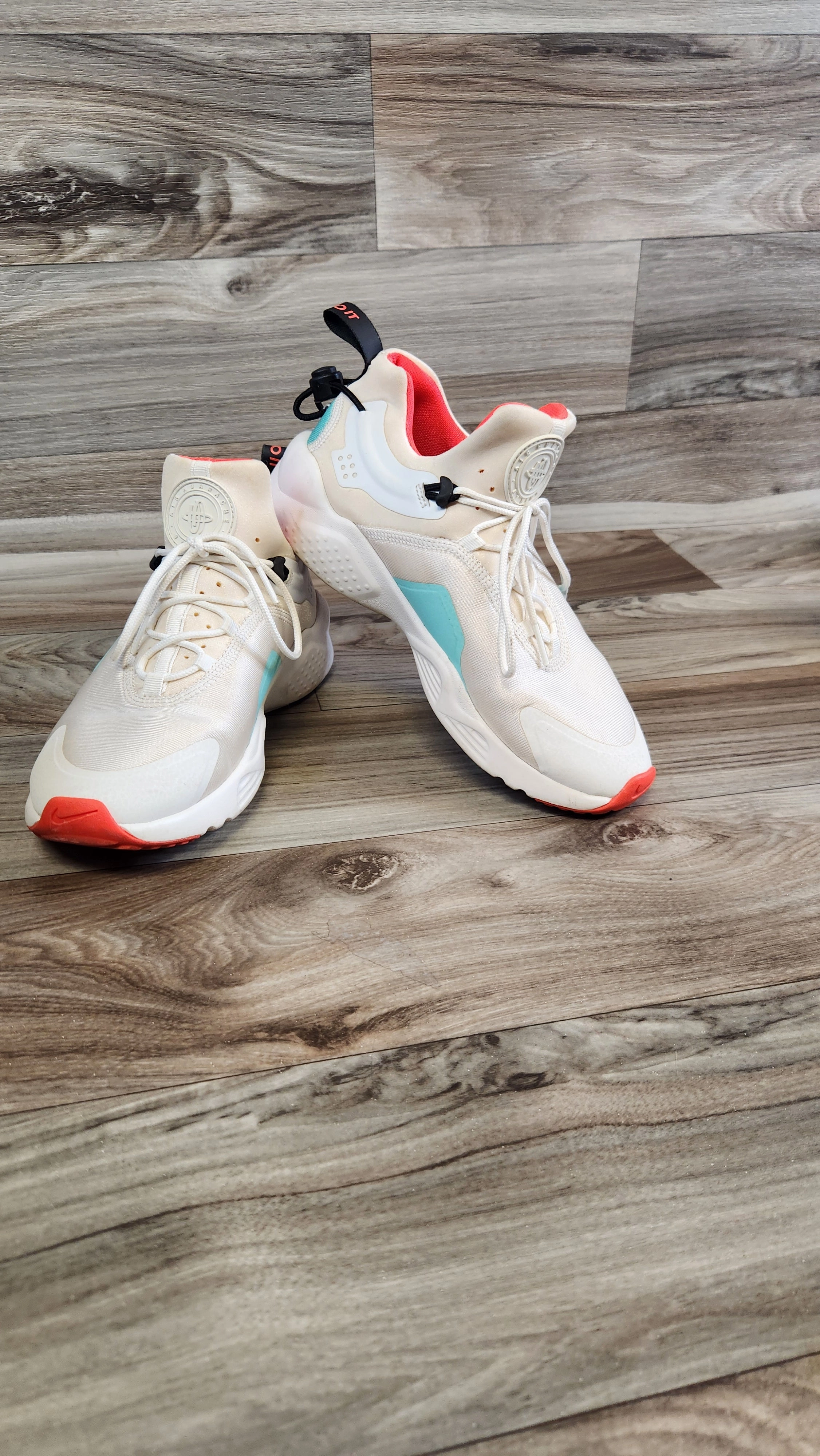 Shoes Athletic By Nike Apparel In Cream & Orange, Size: 8 Nike Composite Toe Shoes