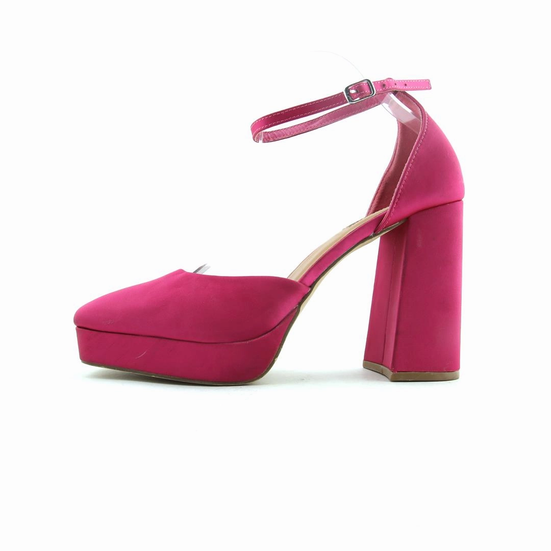 Drag Queens In High Heels PRIMARK .