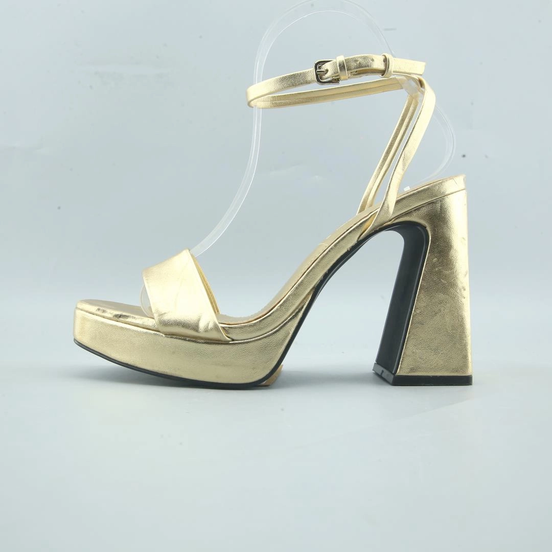 High Boots Heel PULL & BEAR .