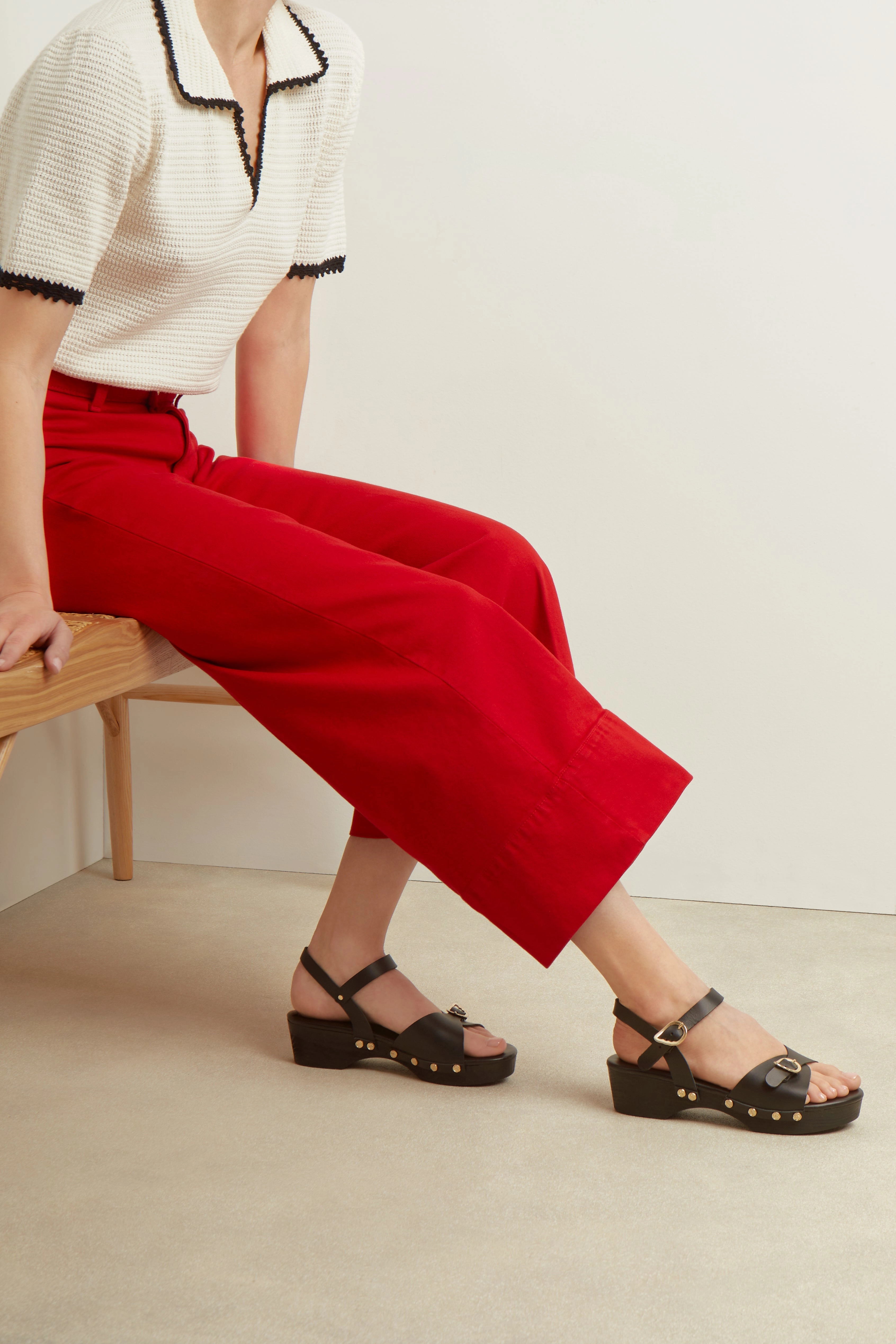 Irini Clog Red Sandals For Travel