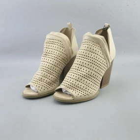 Thigh Boots Heels QUPID .