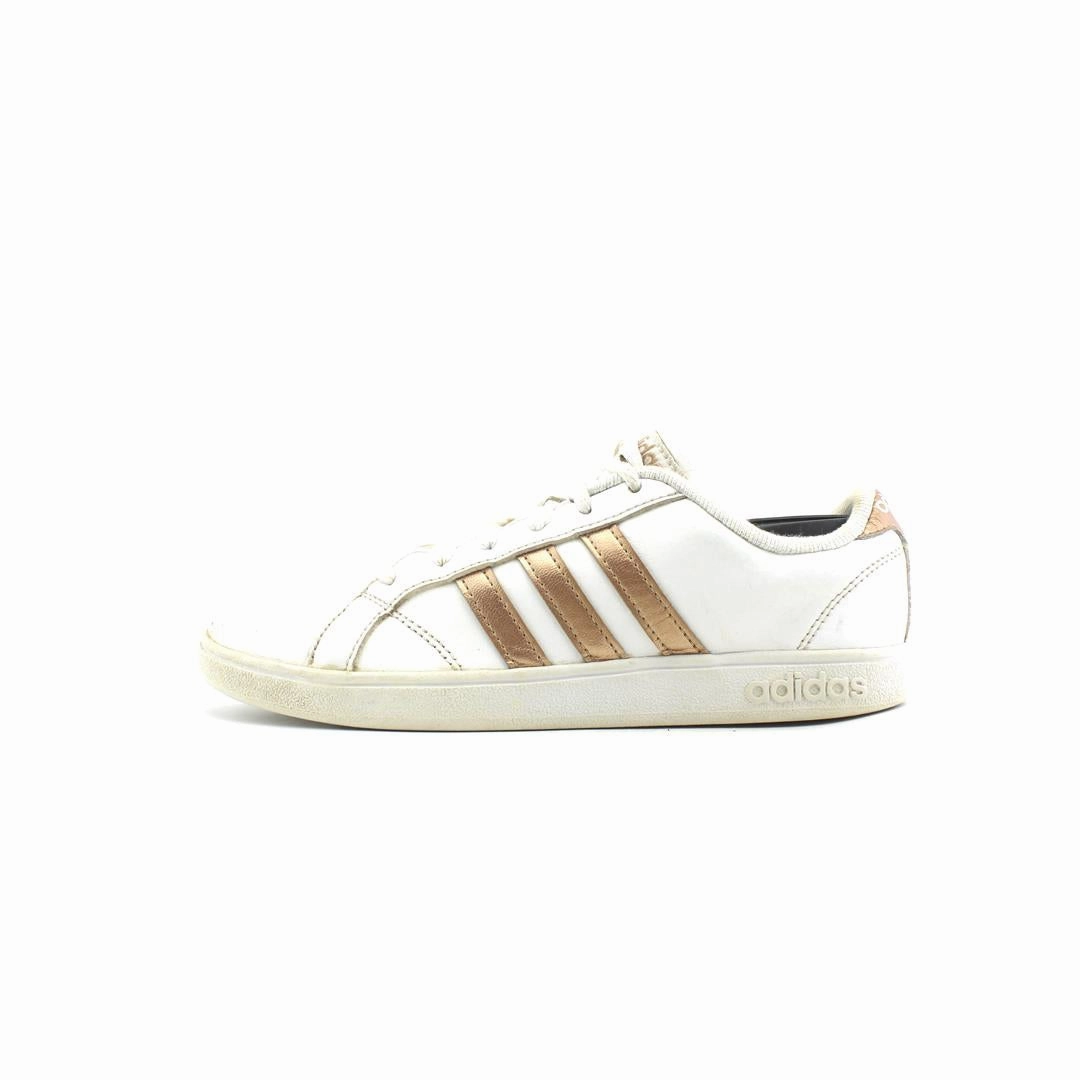 Best Barefoot Sneakers ADIDAS BASELINE